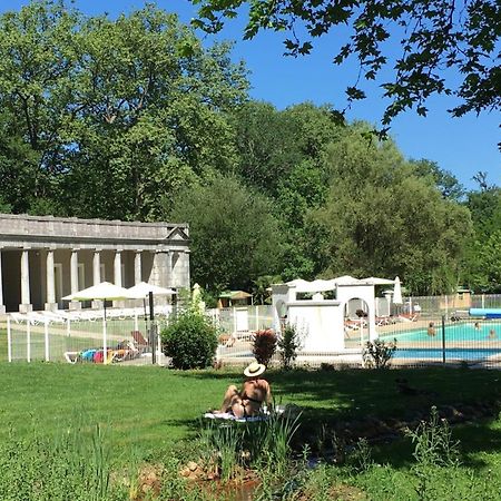Camping 3 Etoiles - Piscine Chauffee - Vue Montagne Saint-Girons  Eksteriør bilde