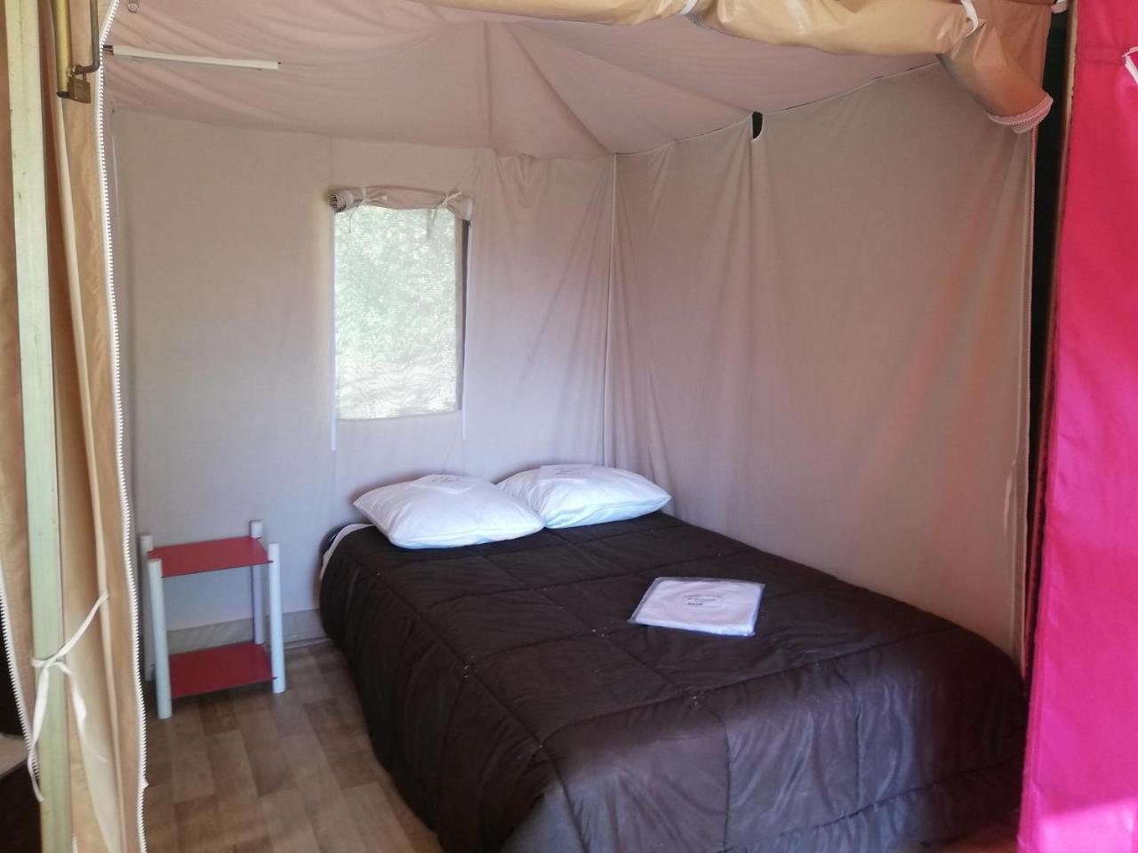 Camping 3 Etoiles - Piscine Chauffee - Vue Montagne Saint-Girons  Eksteriør bilde