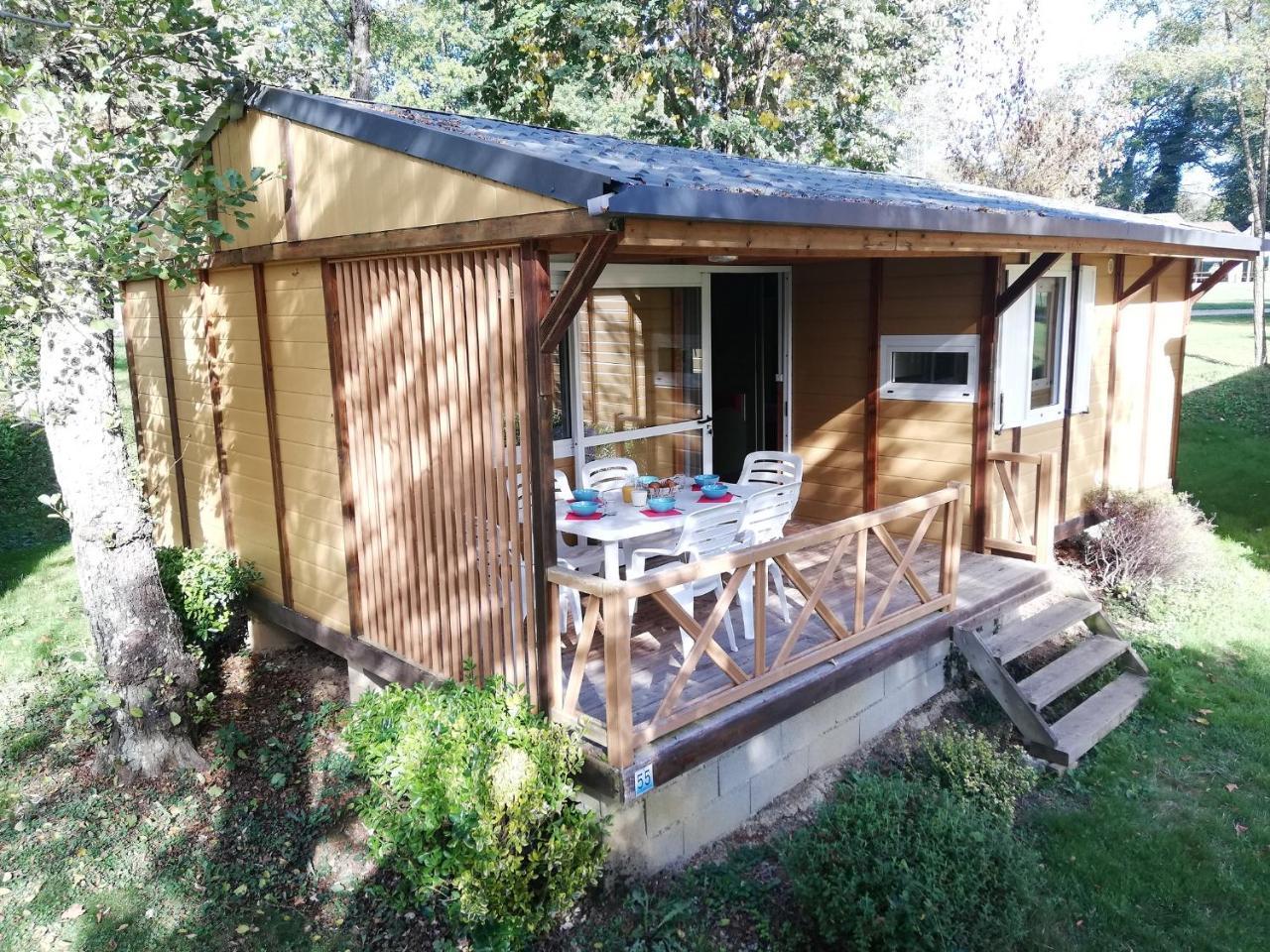 Camping 3 Etoiles - Piscine Chauffee - Vue Montagne Saint-Girons  Eksteriør bilde